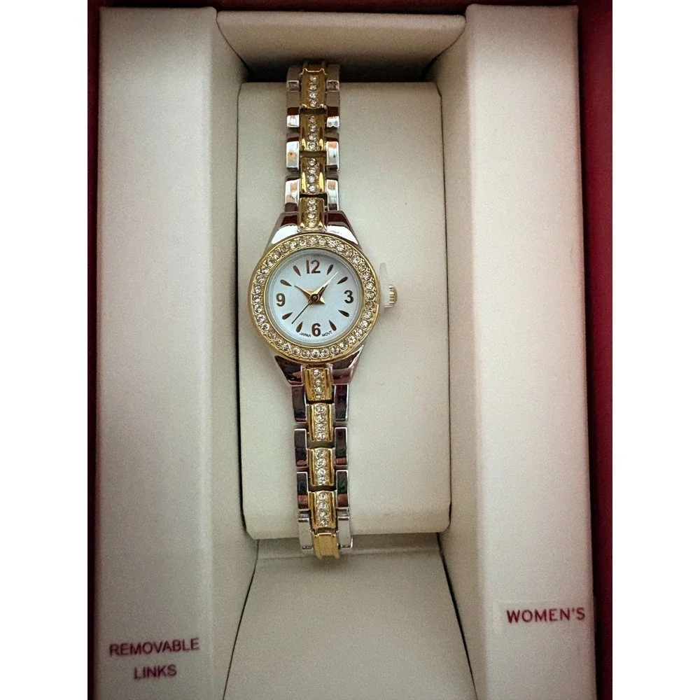 Womens Watch‎ Silver and Gold with crushed fake diamonds - Target NIB